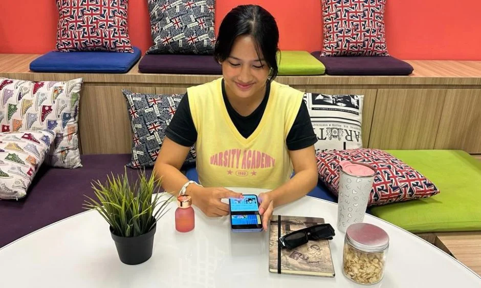 5G Indonesia Maksimalkan Potensi Galaxy A57 untuk Multitasking