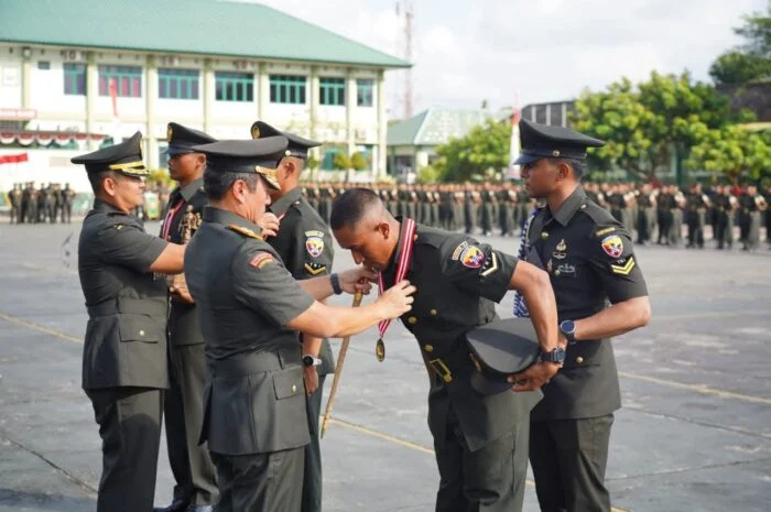 Bintara Infanteri Dilantik Pangdam Udayana di Tabanan 2026