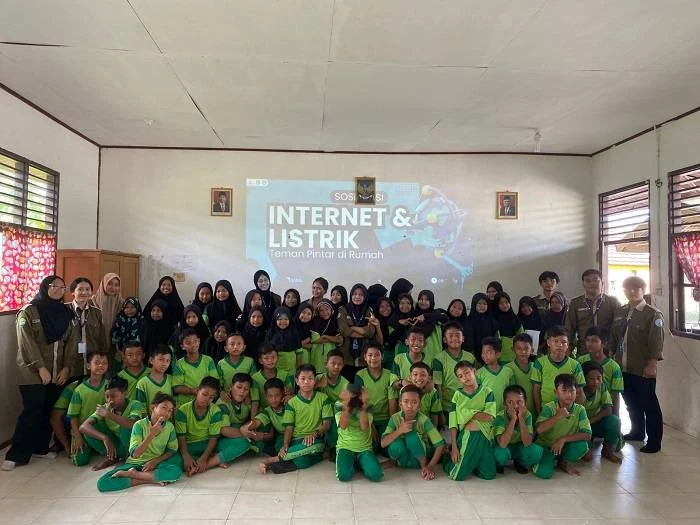 Coding Python Tingkatkan Literasi Digital Siswa Desa 2026