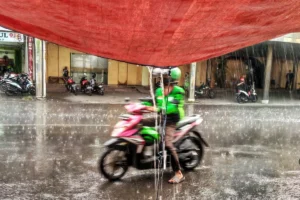 Jakarta berpotensi hujan hari ini dengan intensitas ringan hingga sedang