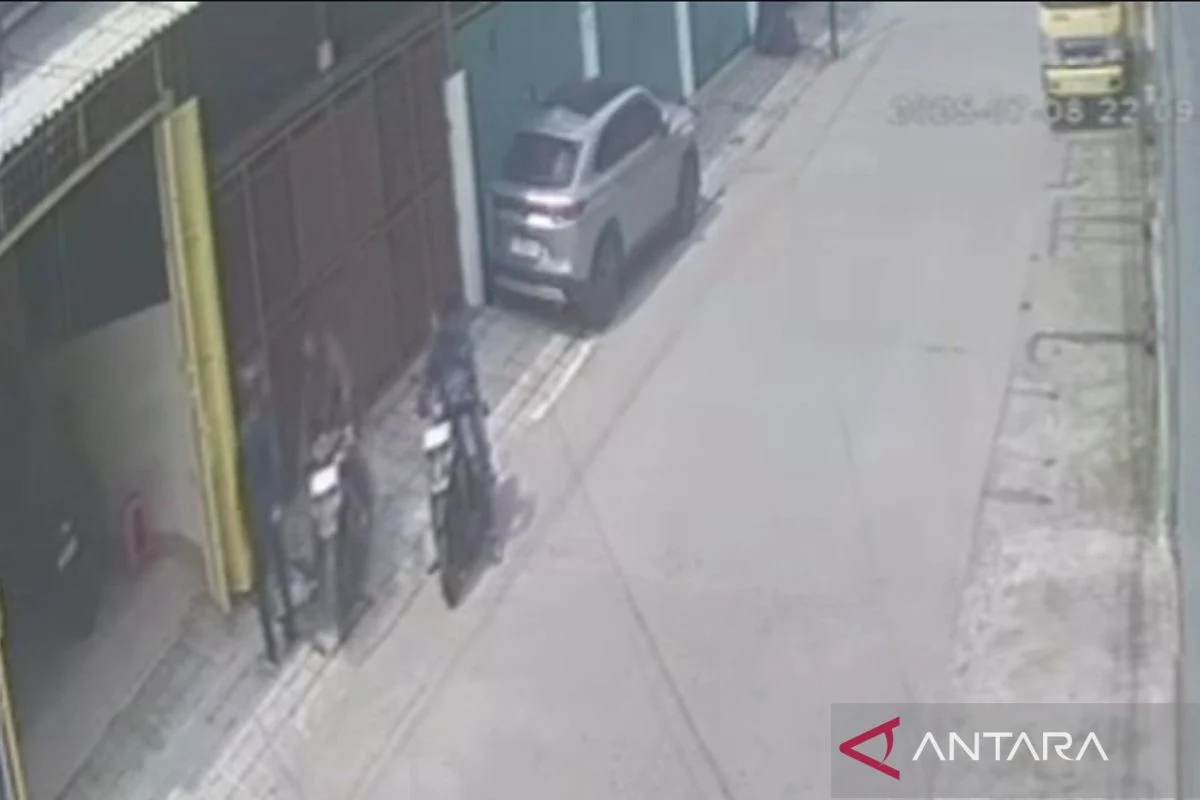 Maling motor di Serang beraksi pakai senjata api sewaan