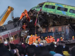Penyebab Tabrakan Kereta di Bekasi: Detail Insiden 2026