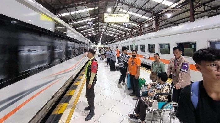 Taksi Green SM Bakal Dievaluasi Menhub Dudy Purwagandhi